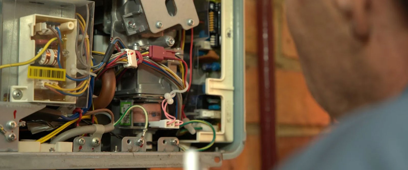 Gas and Electric Safety Checks for Landlords in Victoria